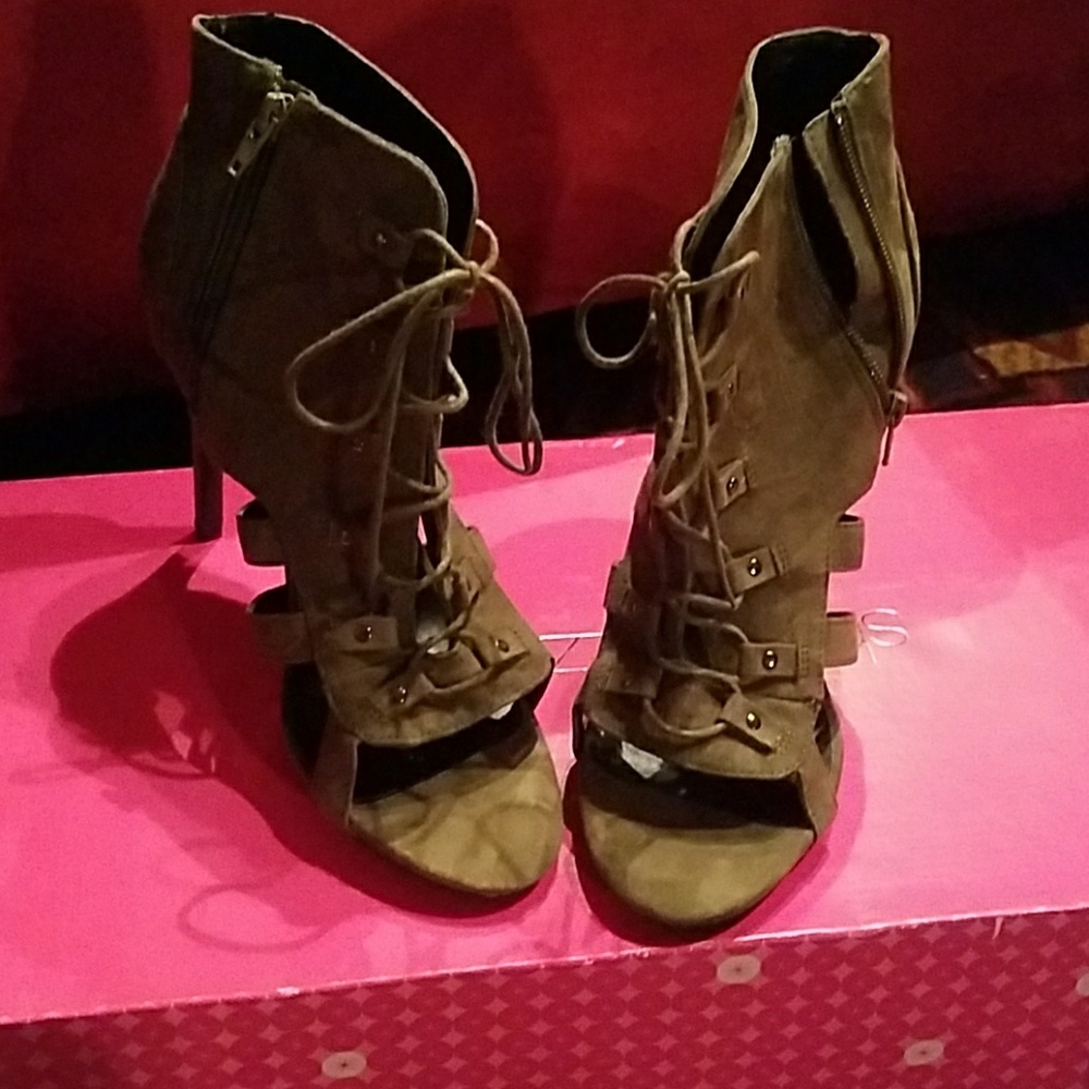 Shoes